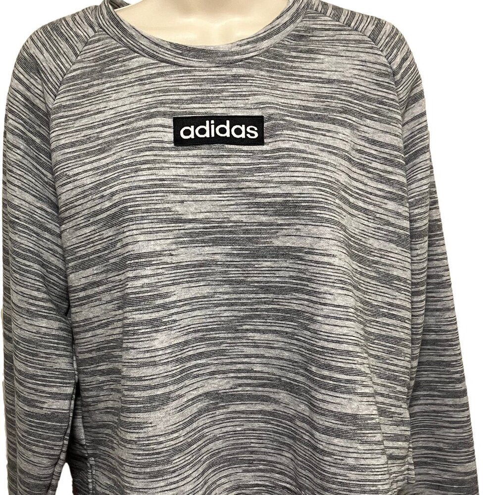 EUC Adidas Cropped Sweatshirt Size: Large